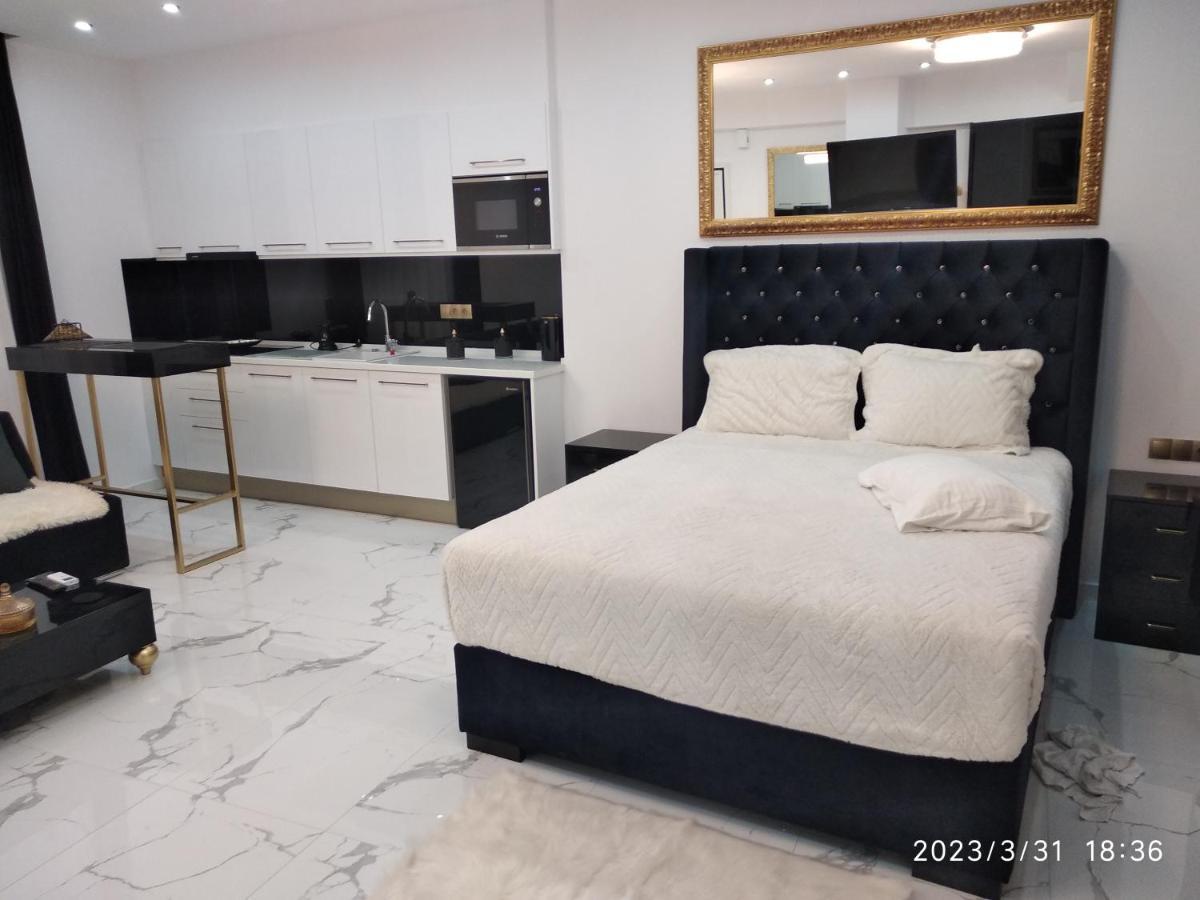 Despina'S Palace Apt Downtown Heraklion Zewnętrze zdjęcie